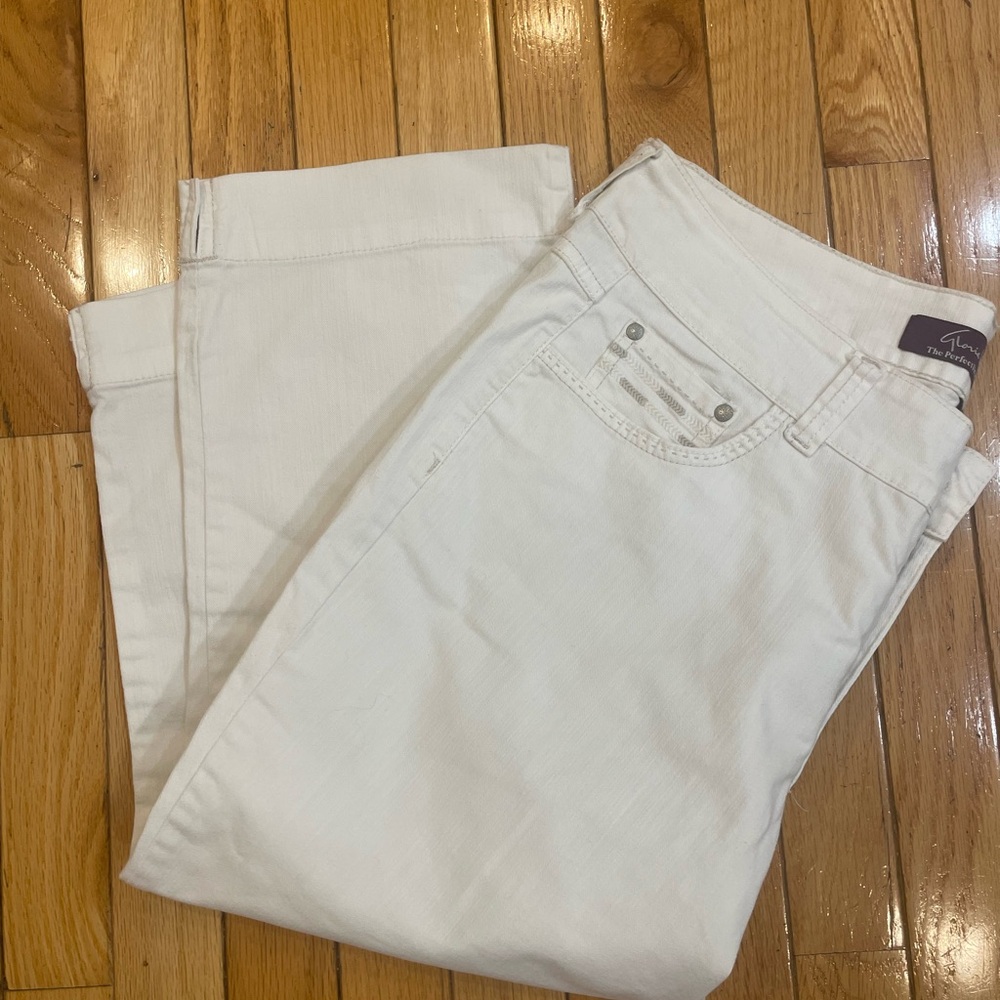 Gloria Vanderbilt 5 pocket design crop jeans  sz